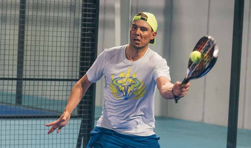 celebrities playing padel